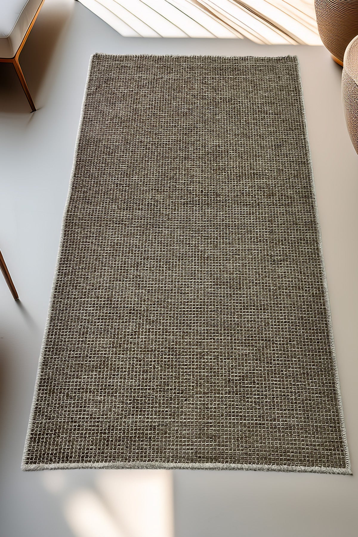 Divan Serisi Kahve Yıkanabilir Kilim