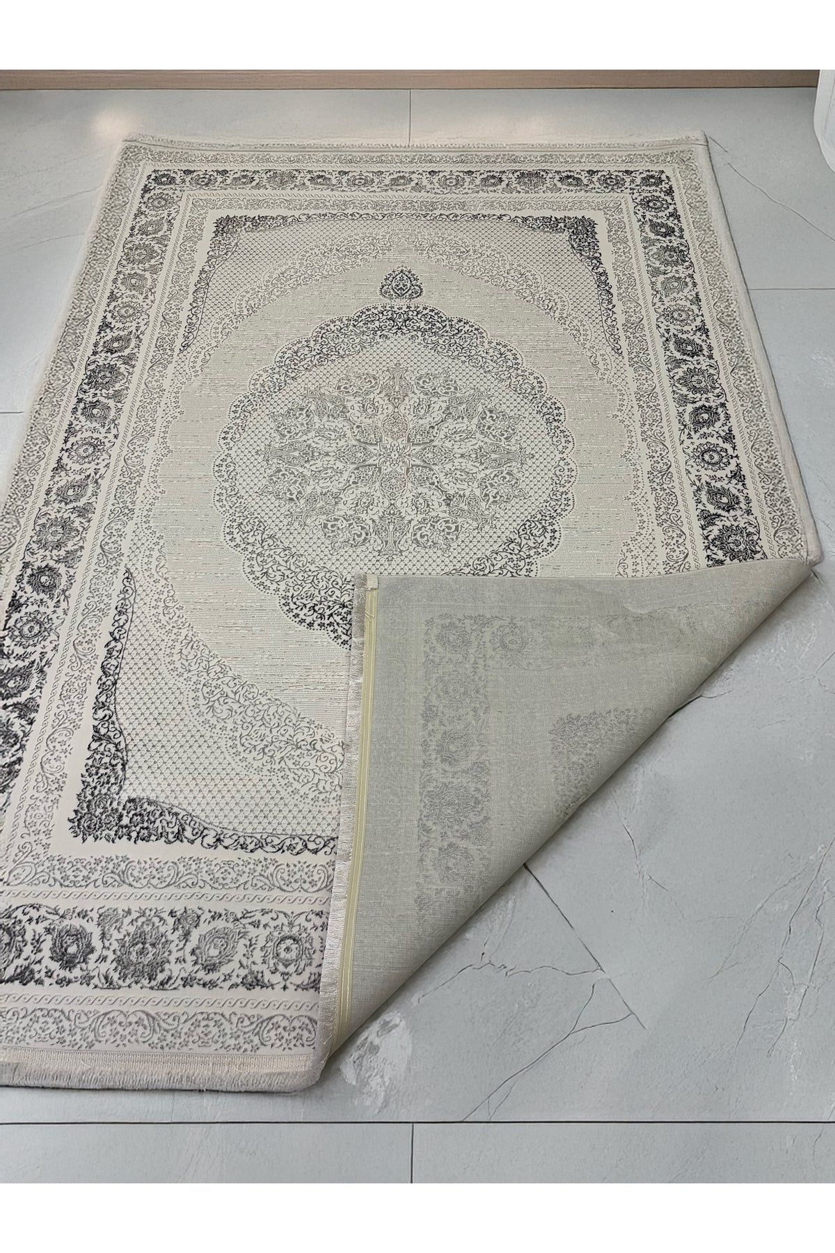 Enternal Serisi Gri Salon Halısı
